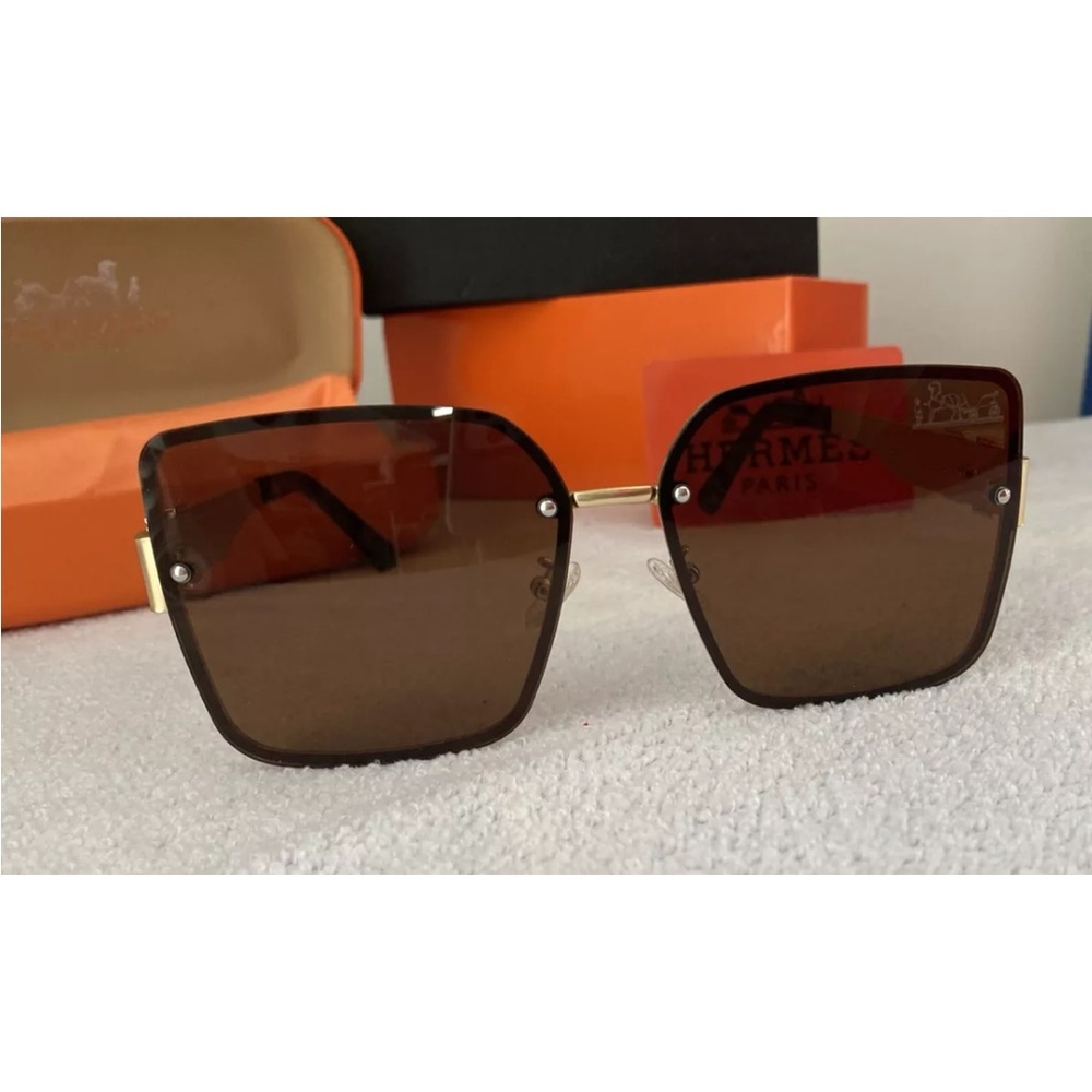 Hermès Fashion Sunglasses with Orange Case - Picture 5 of 13